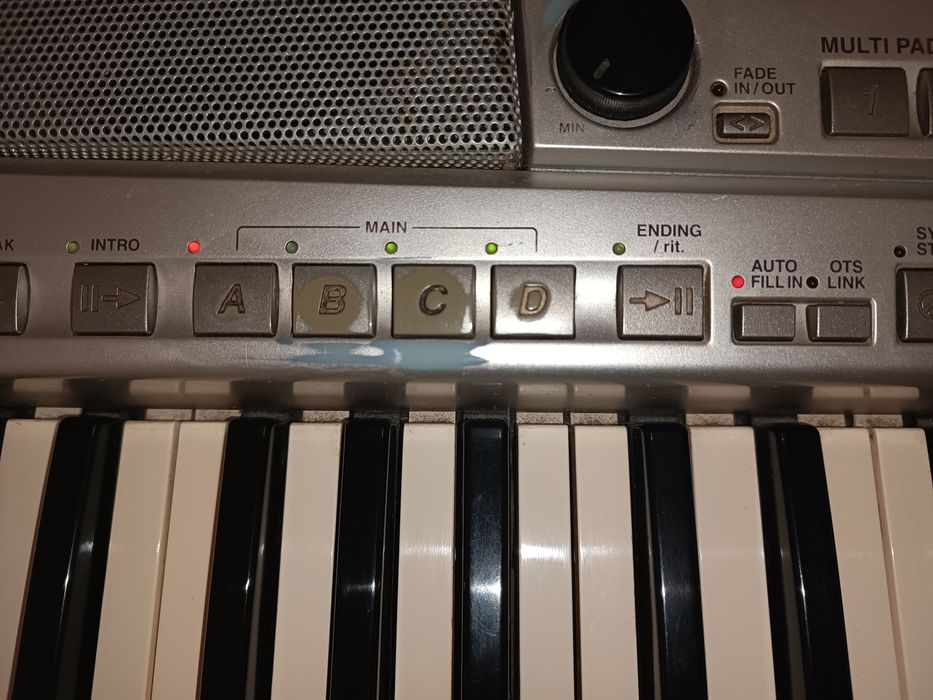yamaha psr 2100 - Купити музичні інструменти - Ціна на OLX.ua