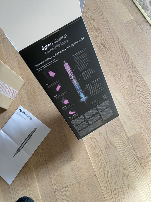 Оригінальна коробка Dyson