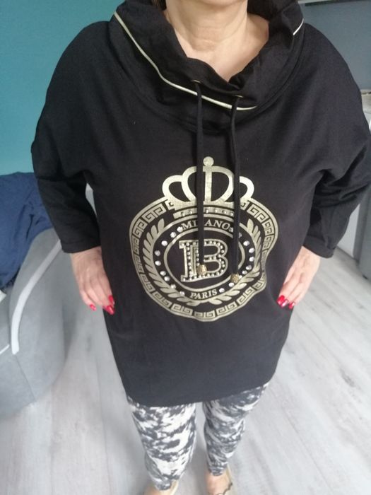 Bluza rozmiar owersize.