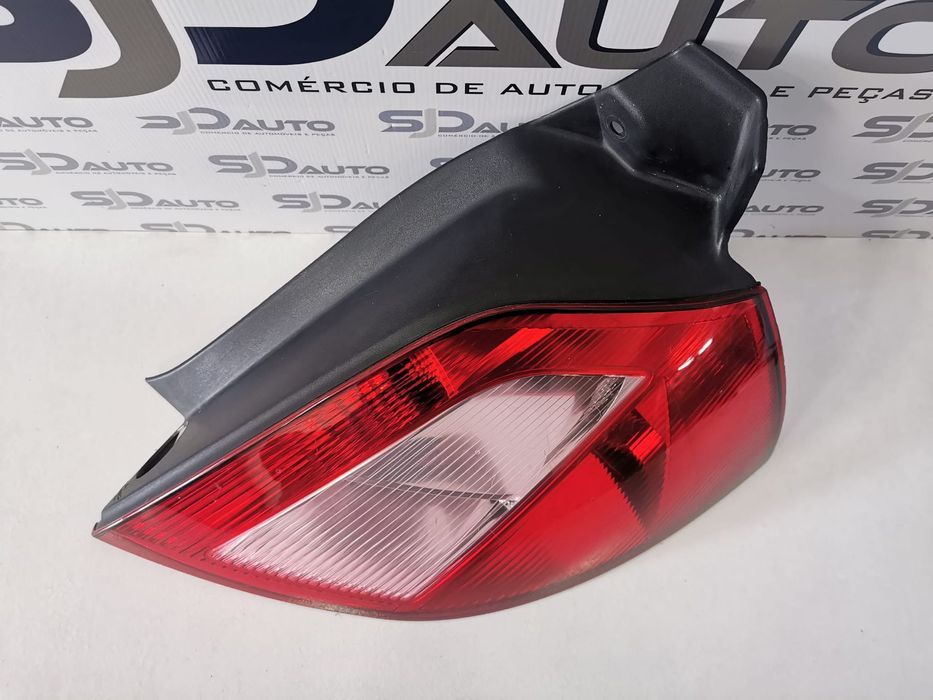 Farolim painel direito - Renault Megane II