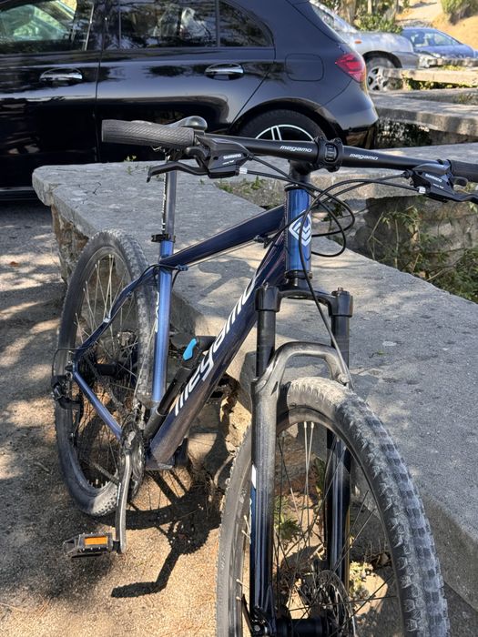 Bicicleta megamo