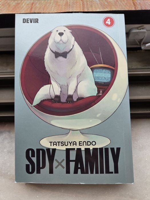 Spy Family volume 4