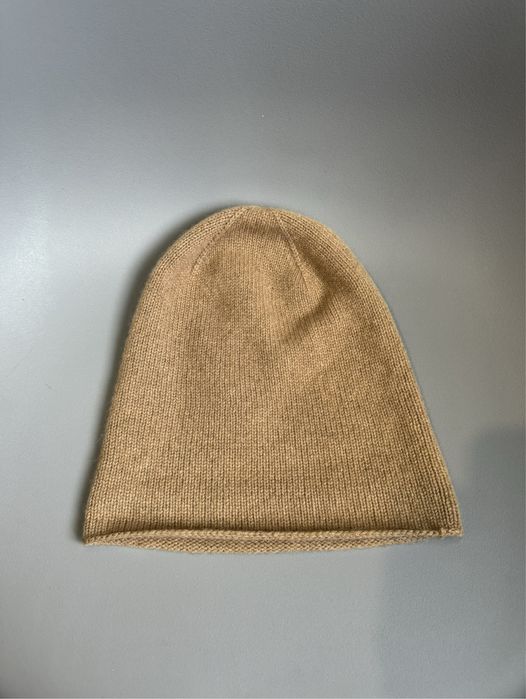 Кашемировая шапка COS в бежевом цвете (оригинал)