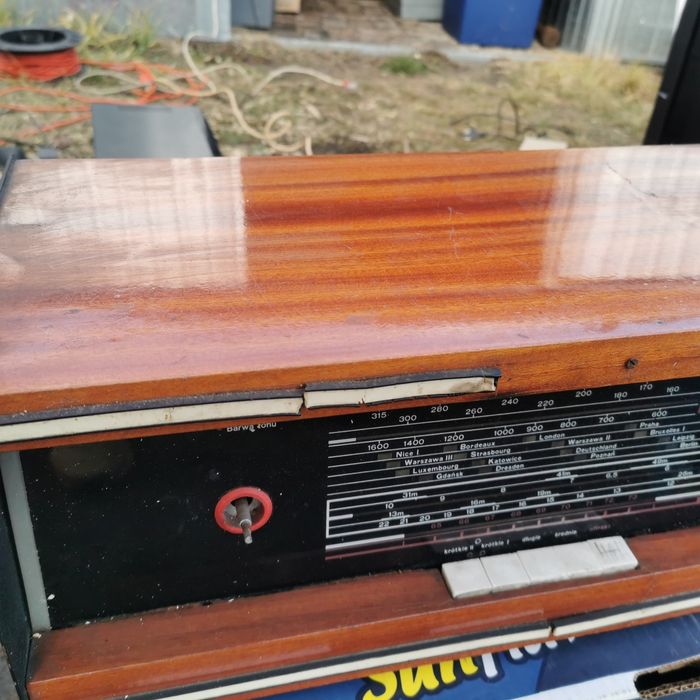 Sprzedam radio lampowe Relax 2.