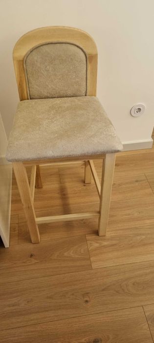 Cadeira, cadeirão e banco de cozinha e sala jantar