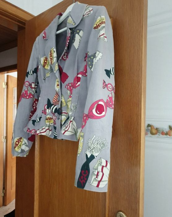 Blazer Moschino número 38