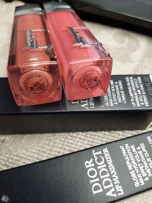 Nowy Dior błyszczyk powiększający usta  oryginalny I pelnowymiarowy