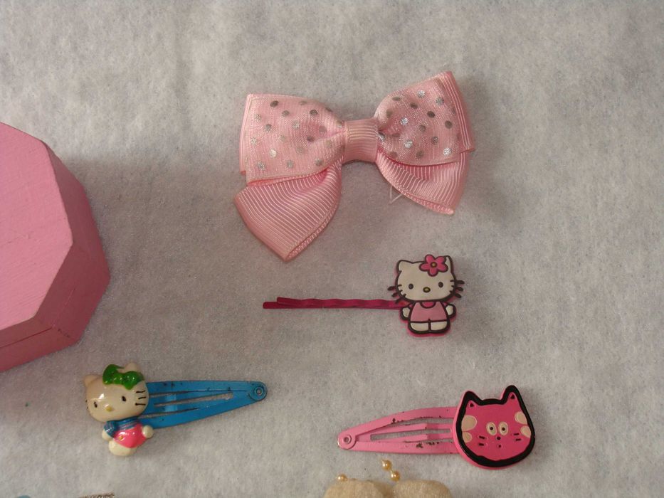 Travessões e Ganchos Hello Kitty