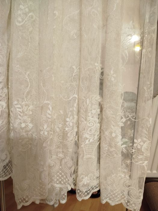 Продам тюль 13метров.