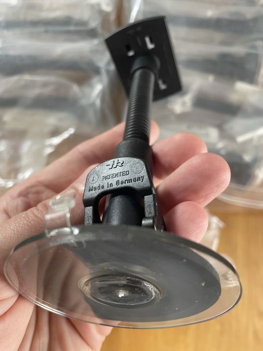 Przyssawka do nawigacji gps ramię wysięgnik