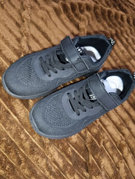 Кросівки 33 розмір