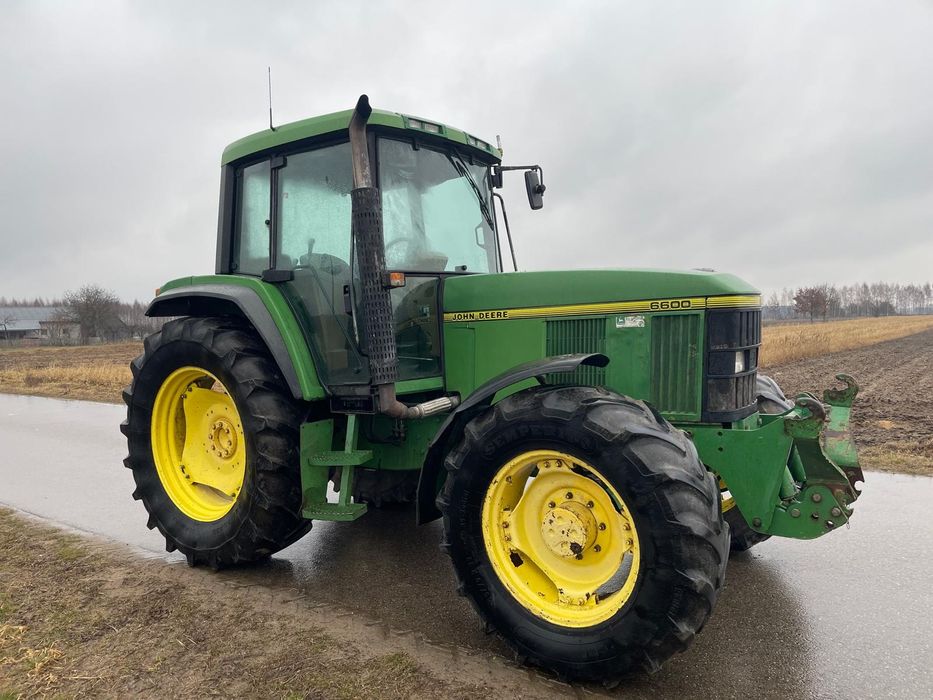 Ciągnik John Deere 6600