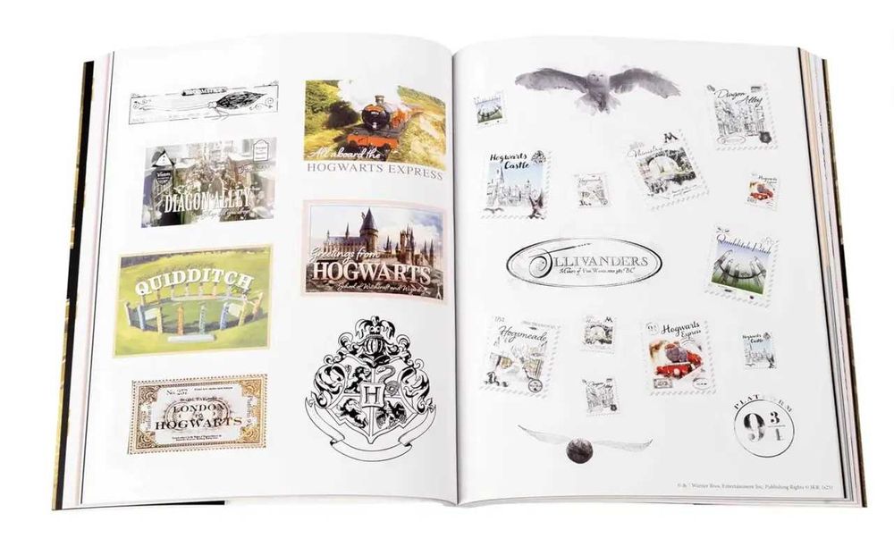 Книга Harry Potter World of Stickers: Art from the Wizarding