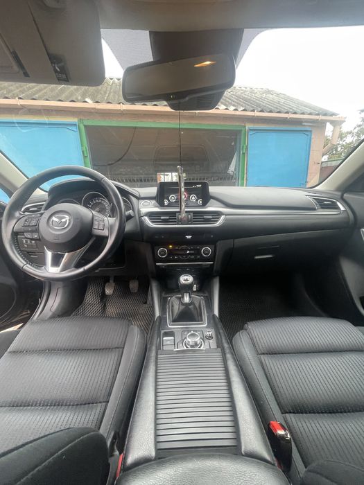 Авто Mazda 6 td 2.2