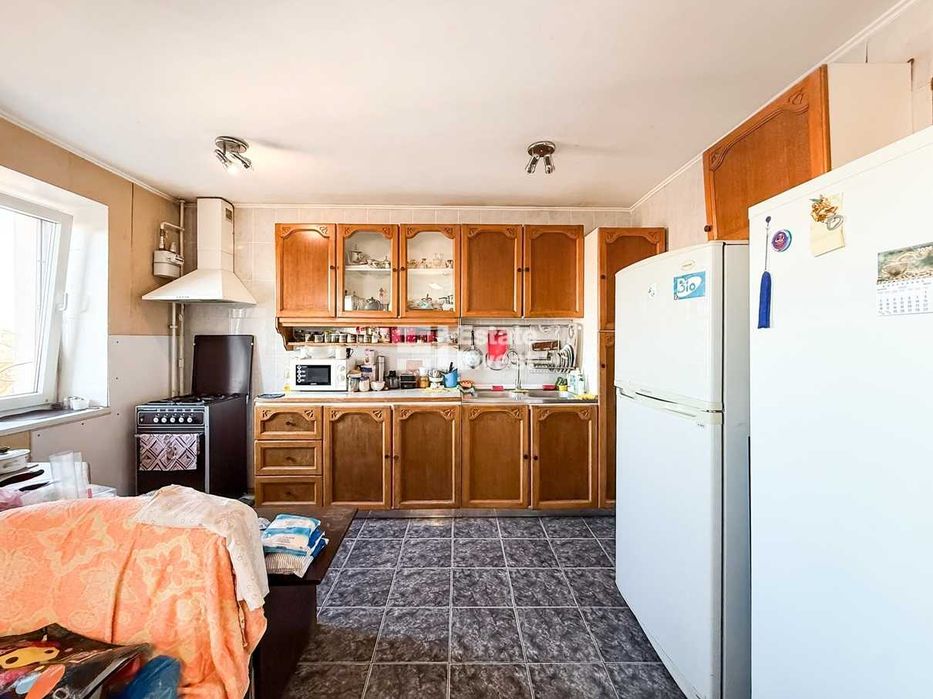 Продам 3 кімн. квартиру в новобудові на вул. Дмитрівська, 5