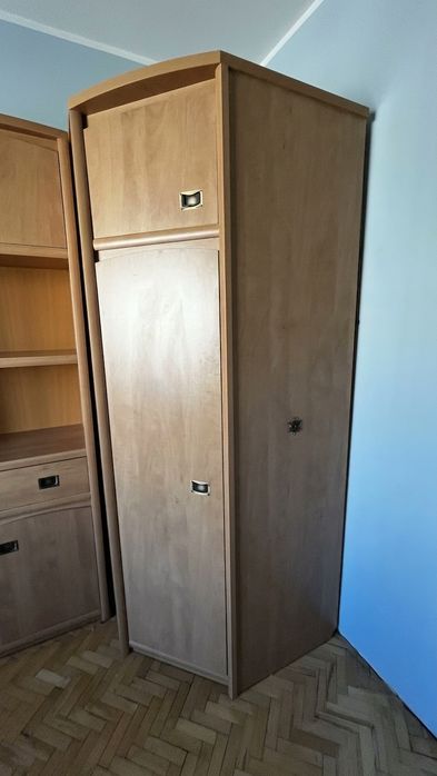 Комплект меблів для дитячої кімнати