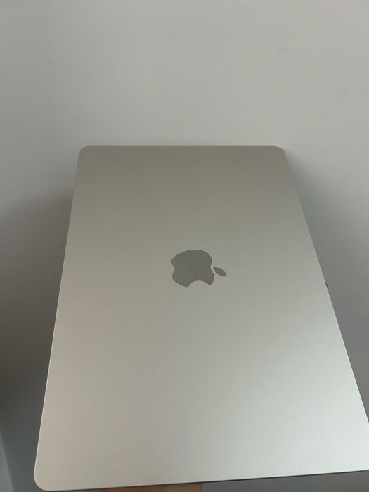 Запчастини  MacBook Air 13 M2 екран