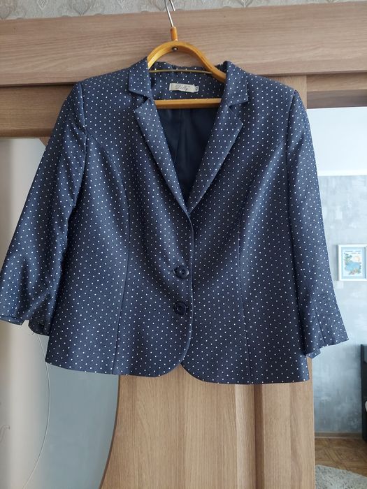 Жіночий одяг весна