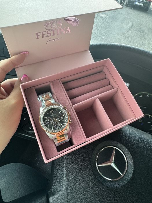 Relógio feminino FESTINA