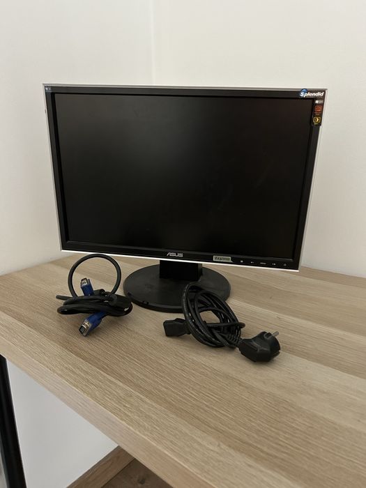 Monitor ASUS VW193D 19" - Funcional / Ideal para desenrascar ou 2º ecrã