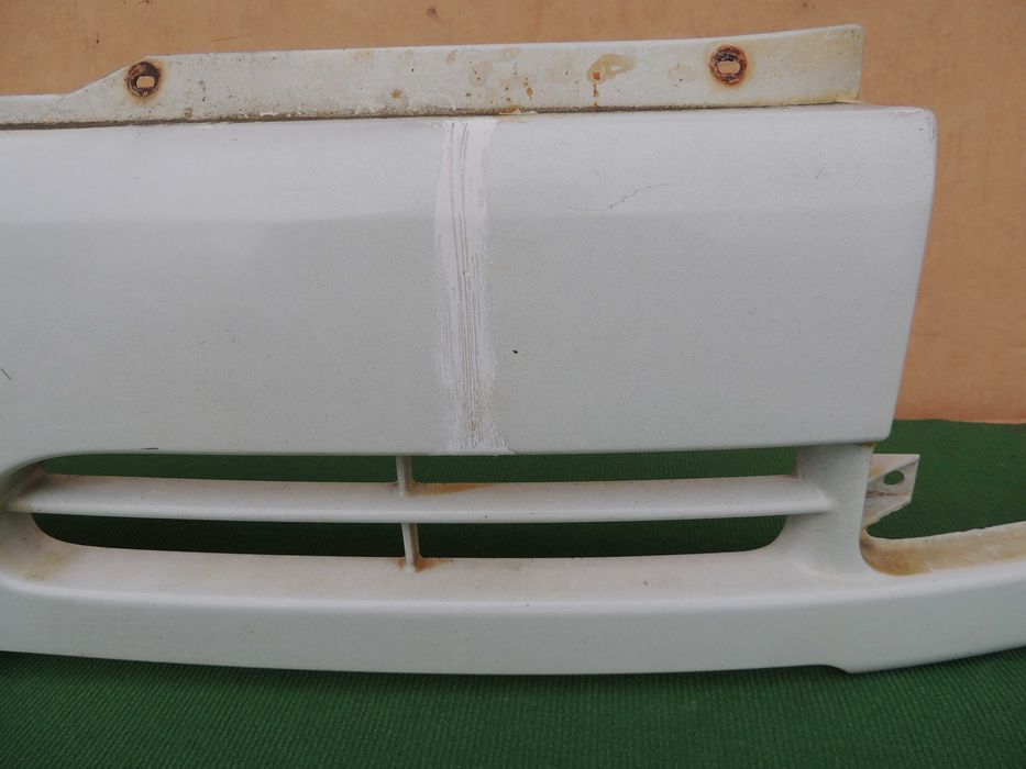 Atrapa grill Renault Master 2 II 98,99,00,01,02 BIAŁA BIAŁY