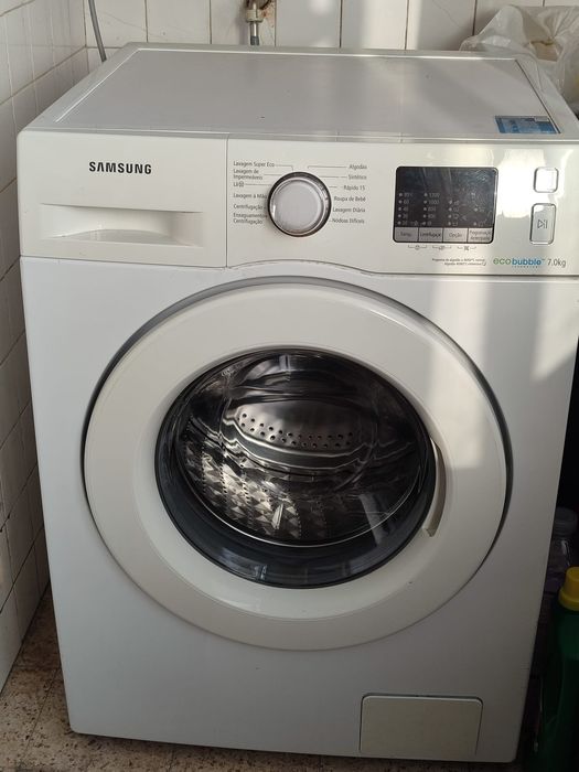Máquina de lavar roupa 7kg