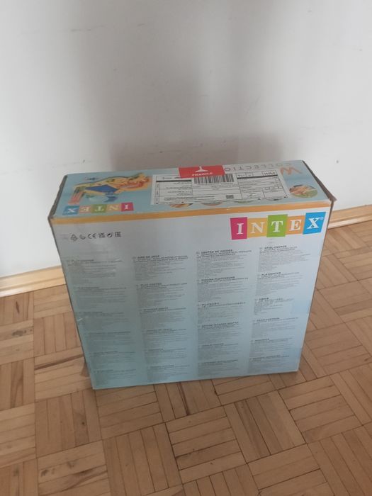 Basen do kompania dla małych dzieci