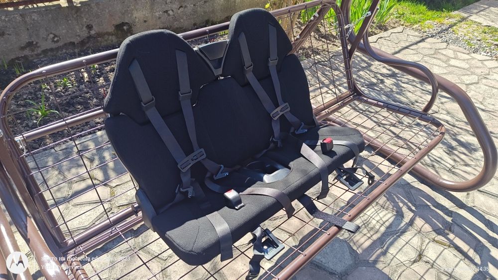 Додатковий ряд дитячих сидінь Tesla Model S оригінал нові 3 ряд