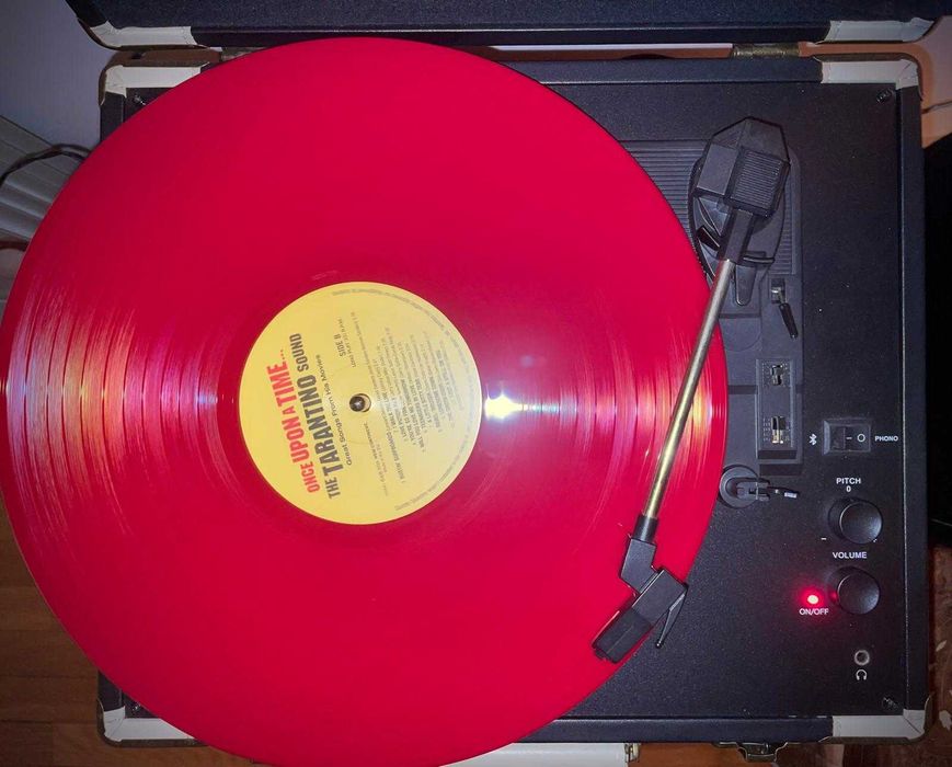 Gira-discos Crosley CR6019D-BK