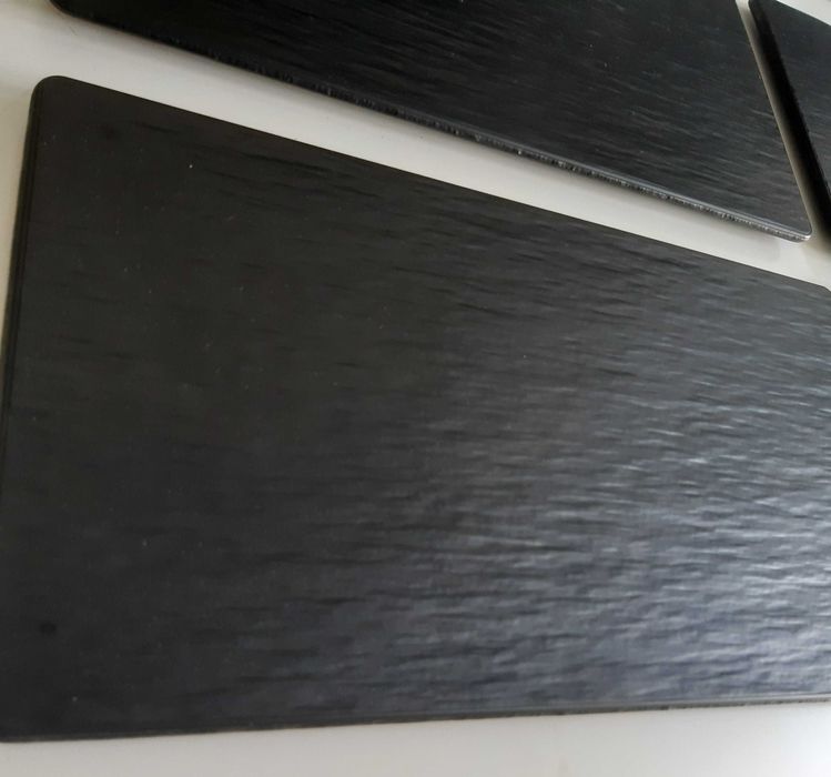 2 Pratos 4 Bandejas Melamina Preta imitar Pedra Expositor Alimentos