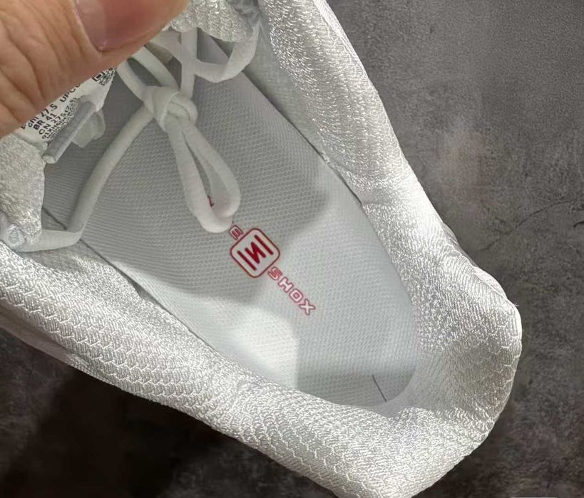 Nike Shox TL Klasyczne białe buty R.37.5