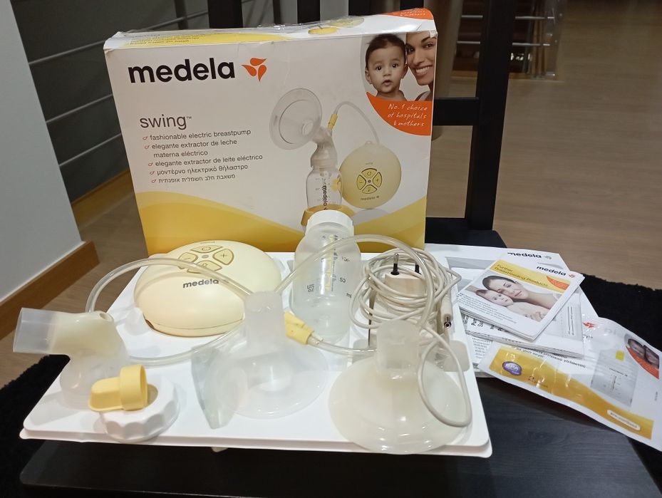 Extrator de leite materno Medela Swing