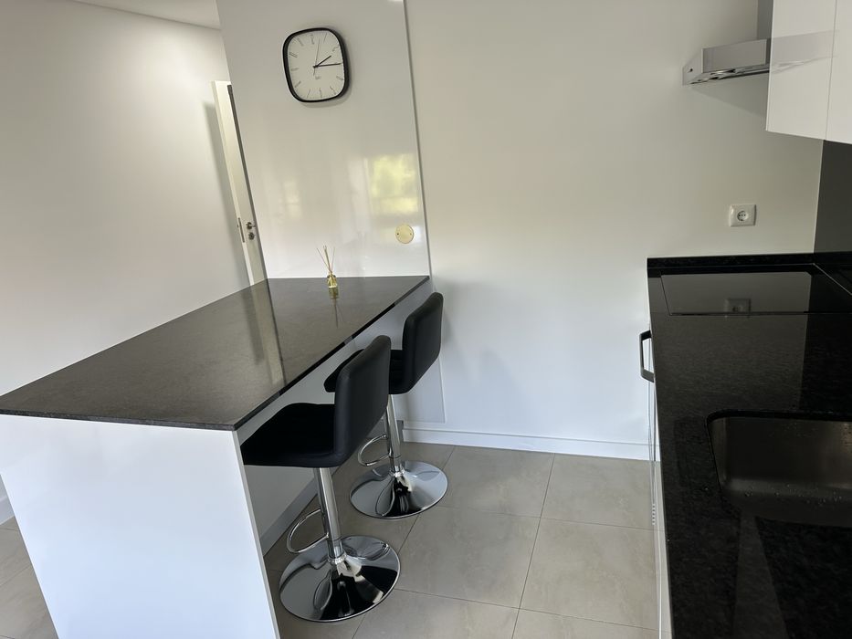 Apartamento T2 para arrendamento - Caldelas