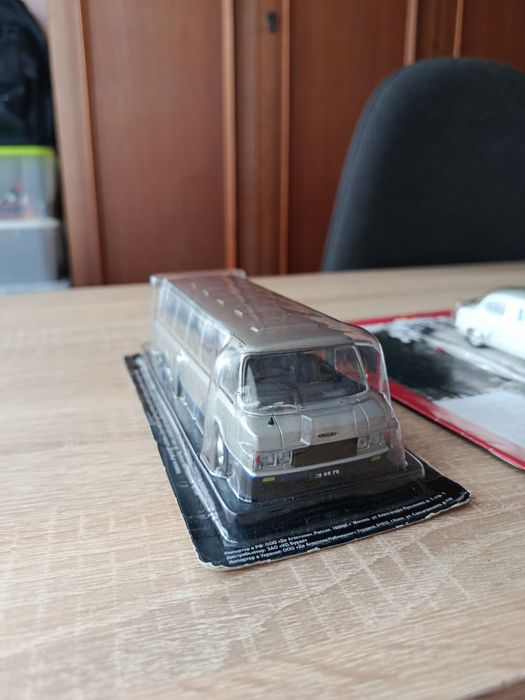 Продам машинки Deagostini