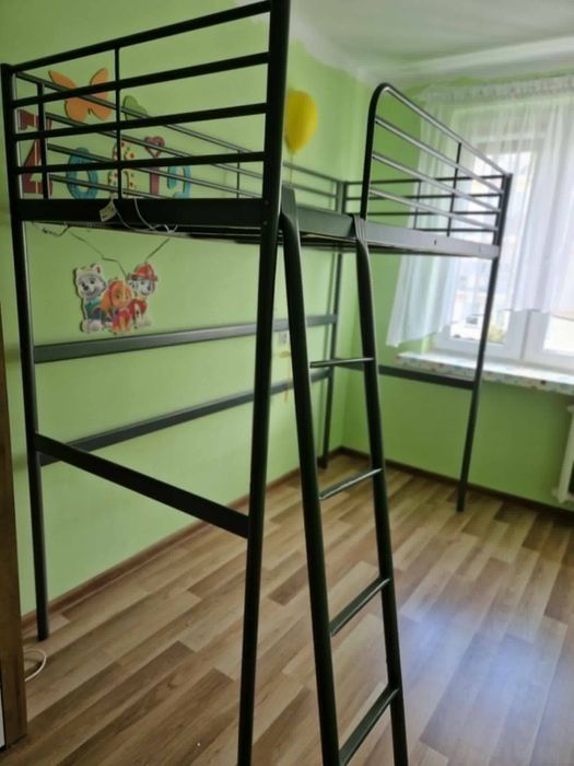 Łóżko antresola IKEA SVÄRTA 90x200 cm – srebrne