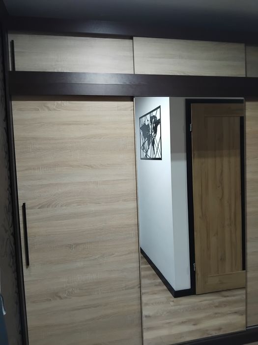 Szafa przesuwna 250cmx240cmx62cm