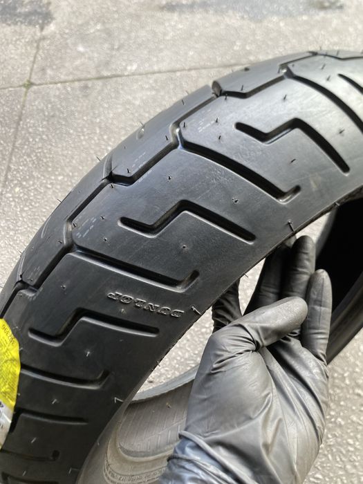 Pneu de mota 160/70 B17 Dunlop K591 Harley Davidson (NOVO)