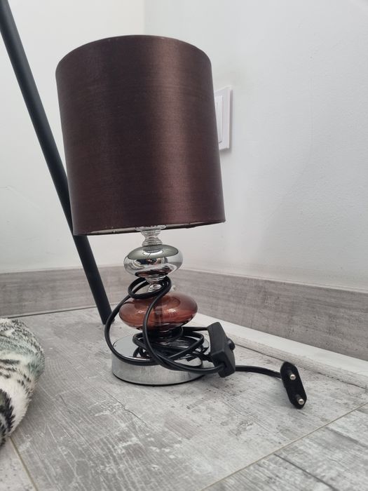 Lampka nocna brązowo srebrna brąz e14