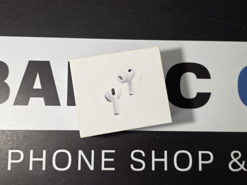 Sklep nowe bezprzewodowe sluchawki Apple Airpods Pro 3 white