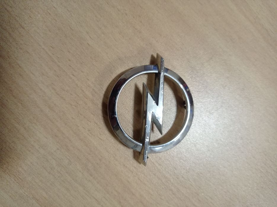 Емблема значок  Opel