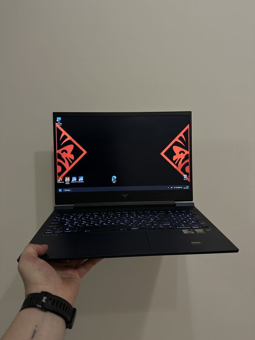 Топовий ігровий ноутбук!!! HP Victus 16 у відміному стані