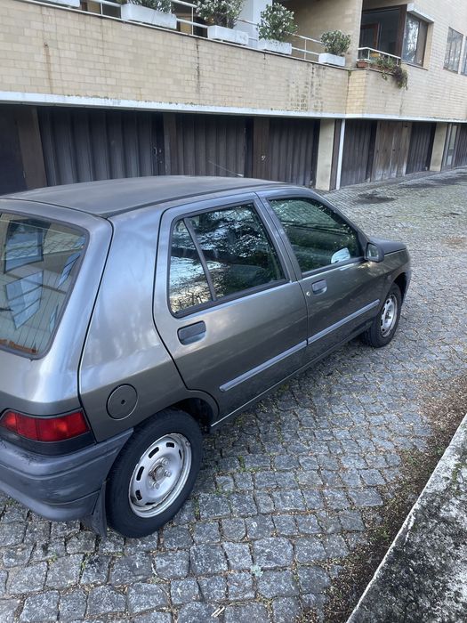 Renault Clio 1° Geraçao