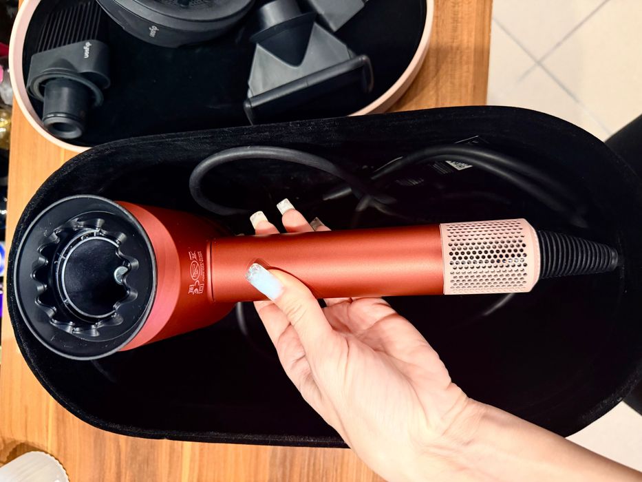 Dyson Supersonic Nural HD16
