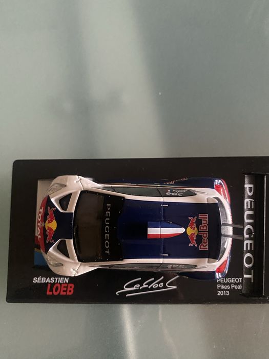 Miniatura esc. 1/43 de Sébastien Loeb”Peugeot 206 T16 Pikes Peak 2013”