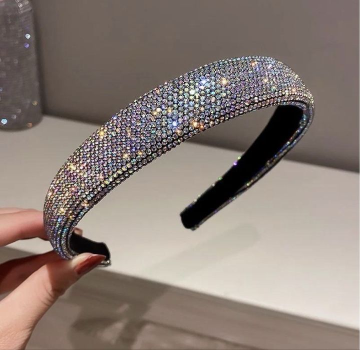Сяючий обруч в стразах камінцях святковий вечірній для волосся