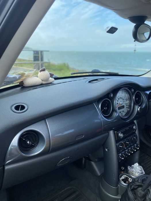Mini Cooper 2004 R50 mão inglesa e placa Irlandesa €1850