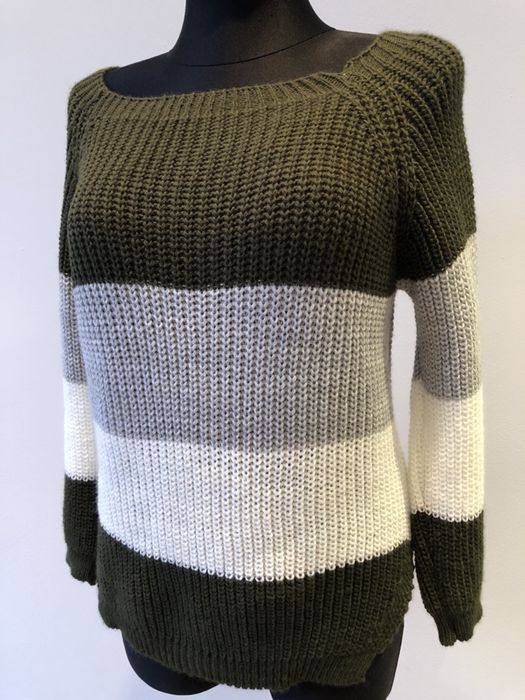 Sweter zielony nowy z metką