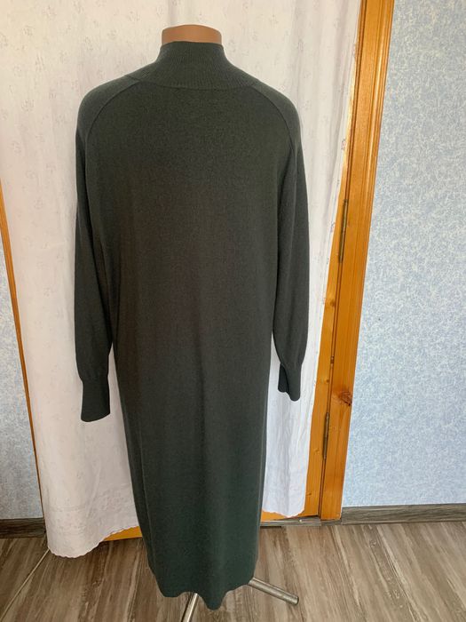 Вовняна сукня від бренду Marc O’Polo. Підійде на розмір L,XL.