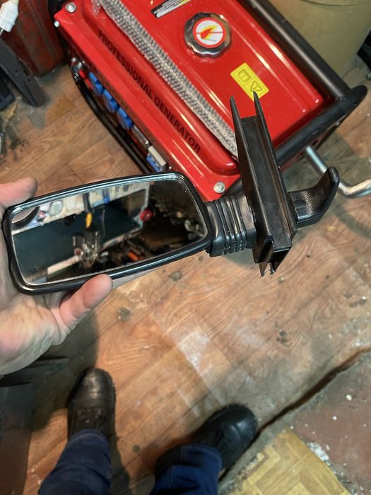 Зеркала нажуние ваз 2107-2105