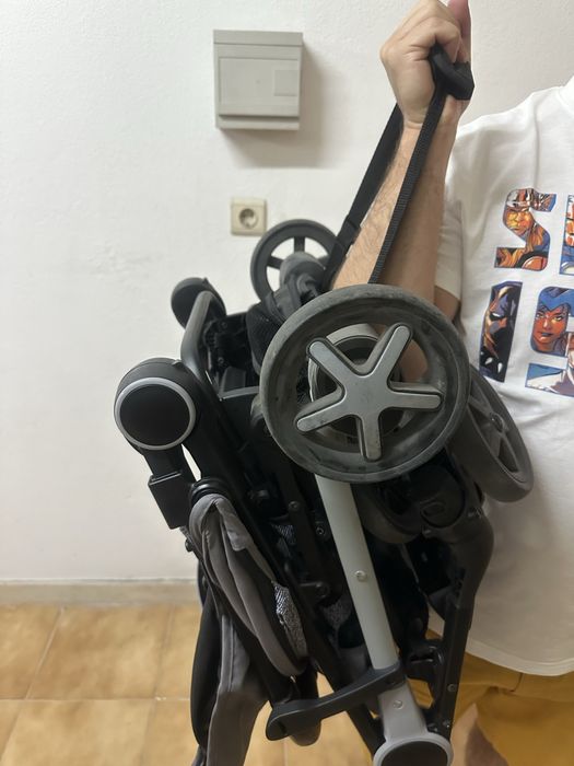 Carrinho Chicco Passeio leve e dobravel